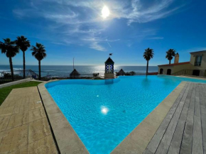 Lux Parede Ocean View